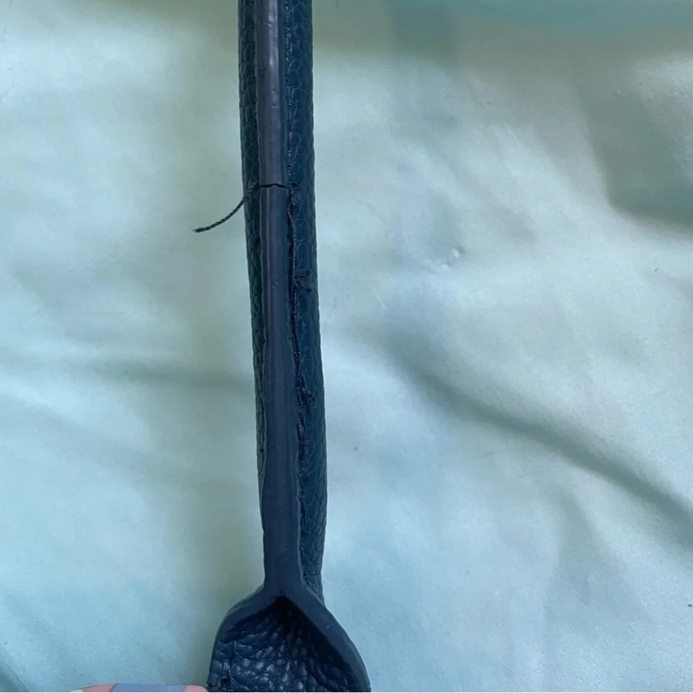 2/$10 A New Day Zippered Tote with laptop compartment - Picture 6 of 12